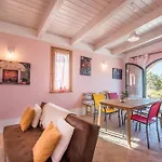 Cigno - In Tuscany Osteria Delle Noci